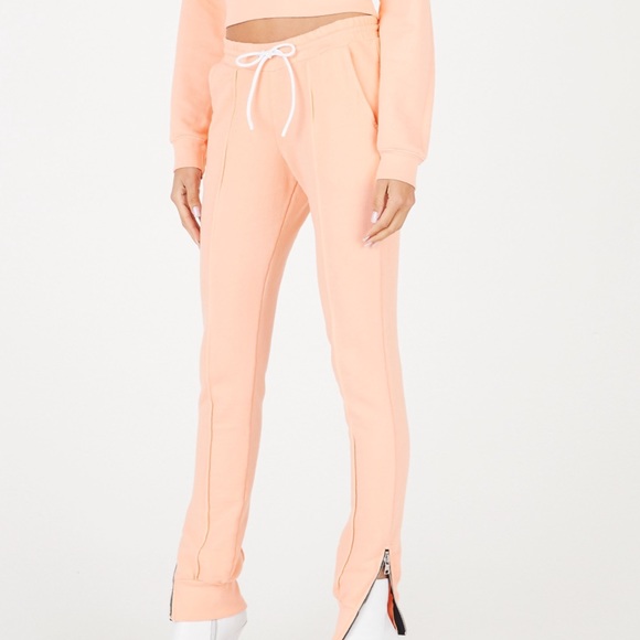 pink jogger sweatsuit